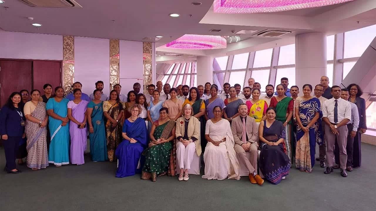 Sri Lanka highlights priorities for decent work in platform economy