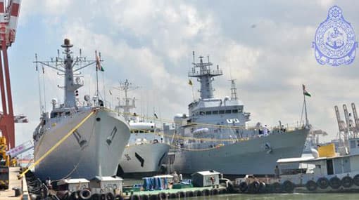 Three Indian Navy ships arrive at Colombo Port