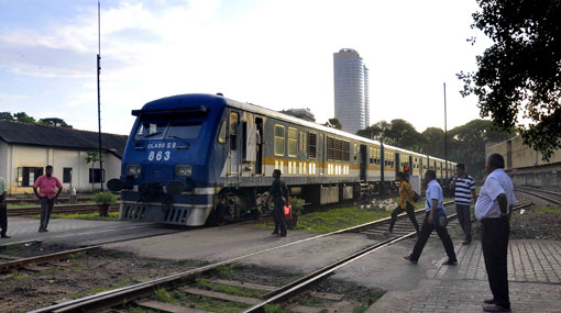 UPDATE: 4 dead, 2 critical after train collides with cab