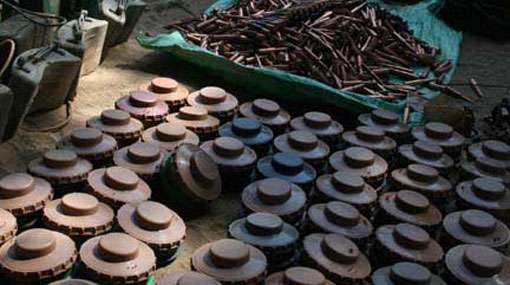 Explosives and RPG launcher recovered from well in Mannar