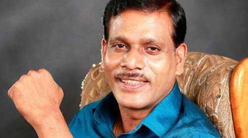 Why was Vijitha Herath provided a state vehicle, Jayakody asks