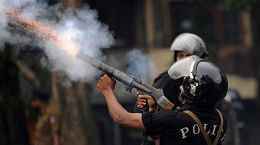 Police fire tear gas to disperse student protest