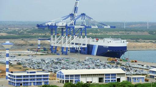 Sri Lanka to hand Hambantota port to Chinese firm, receive $300 million