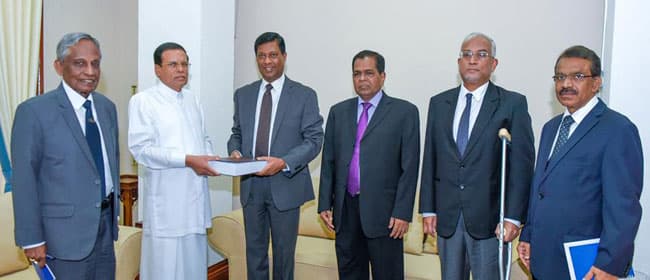 Bond commission hands over report to President Sirisena