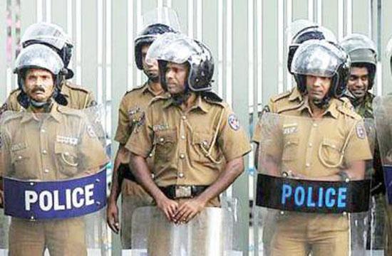 Police curfew imposed in Kandy administrative district