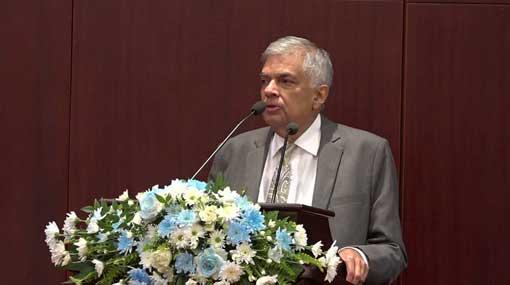 Navy is warned to be alert on possible submarine attacks threats – PM