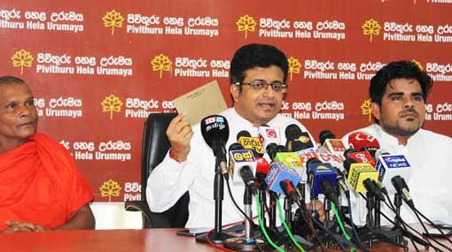 Govt. fears Nalaka de Silva while JVP fears a referendum – Gammanpila
