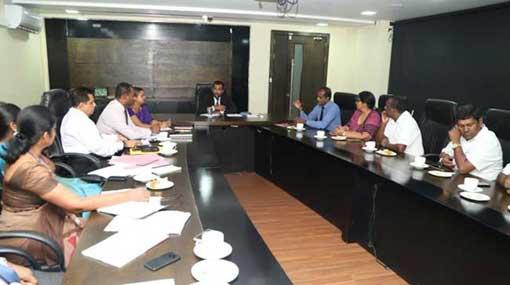 Bakery Owners agree to reduce price of bread by Rs 5