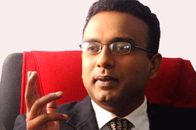 Manusha gives up ministerial portfolio; supports Ranil