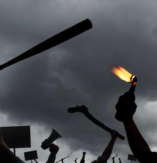 Officers injured in protest at Katuwana Police; protestors tear gassed