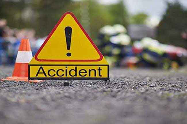 Van falls 200 m off cliff in Ella; 09 injured