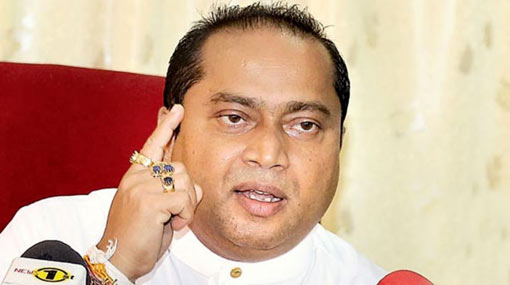 Hold all PC elections at the same time – Isura Devapriya