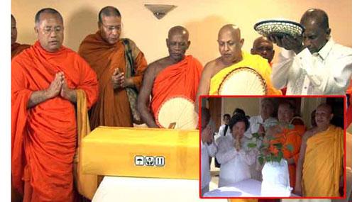 Sapling of Sri Maha Bo Tree gifted to Thailand