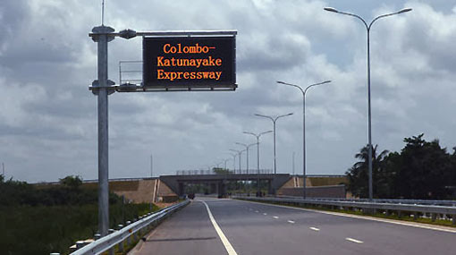 Traffic on Katunayake expressway limited to one lane