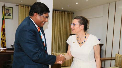 US Ambassador commends Sri Lanka’s progress in using renewable energy