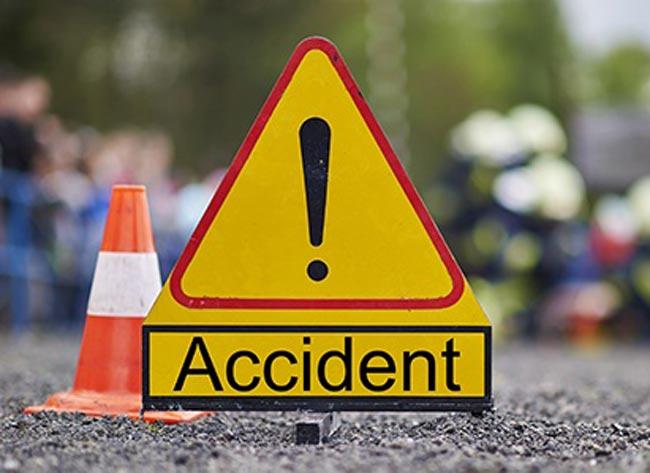 One dead, twenty-two injured in bus accident