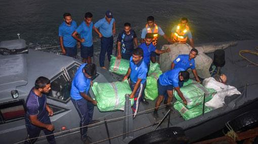 Four nabbed with over 570kg of Beedi leaves