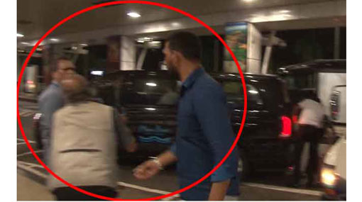 Mohamed Siyam’s brother attacks journalist at airport