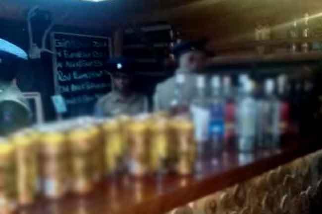 Eleven including women arrested at Facebook party in Tangalle