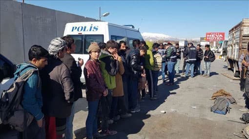 Sri Lankan illegal migrants held in Turkey