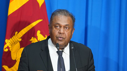 Sri Lanka fears up to $1.5 billion tourism losses