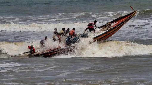 Naval & fishing communities cautioned of rough seas