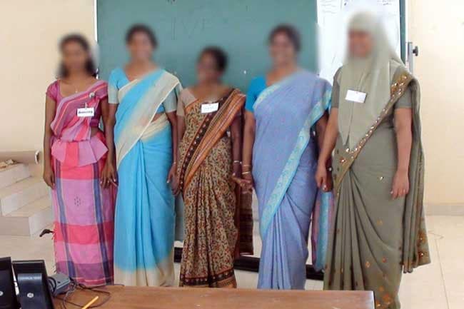 Dress code circular amended: conservative attire not covering face allowed