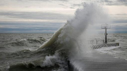 Thundershowers & rough seas expected in southerly areas