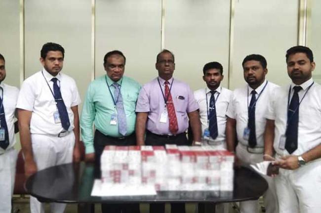 Lankan busted with thousands of foreign cigarette sticks