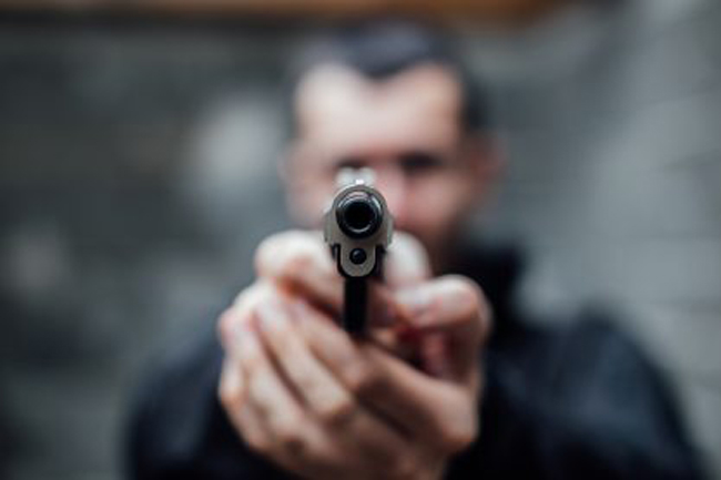 Two cops on duty shot at Akuressa