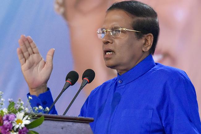 President calls on Dilrukshi Dias to reveal corrupt politicians she referred to