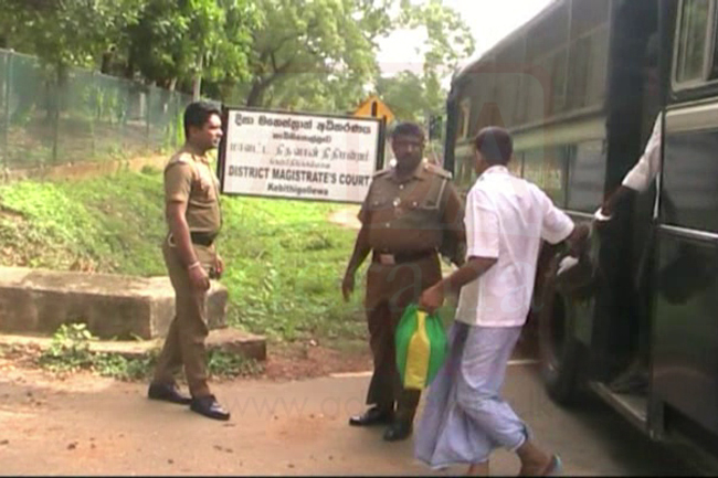 ‘Utiya’ remanded over assault on novice monks granted bail