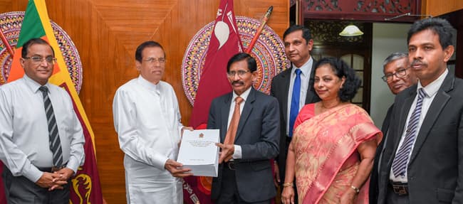 Commission probing corruption in govt. submits final report to President