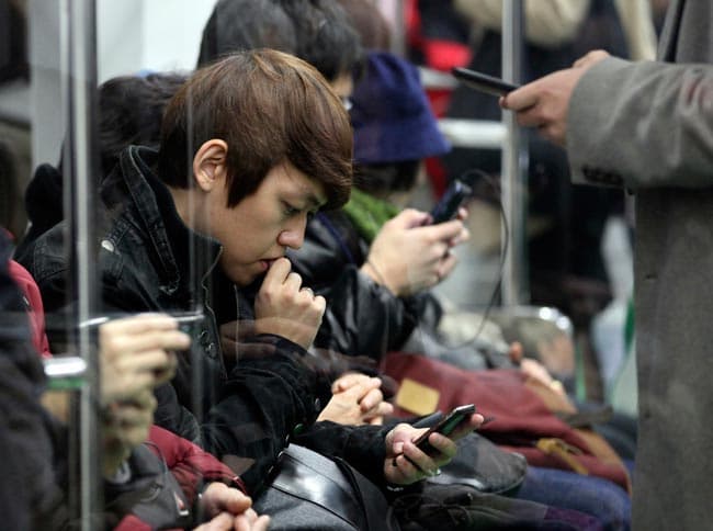 Hooked on the internet, South Korean teens go into digital rehab