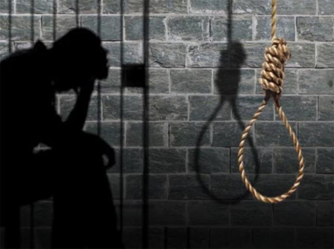 Father of 2 sentenced to death for possessing heroin