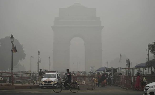 Colombo air pollution level doubles due to Delhi toxic smog