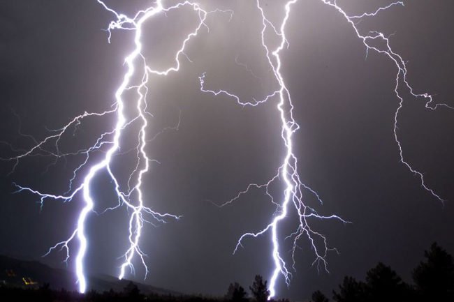 Met. Dept. warns of severe lightning during thundershowers