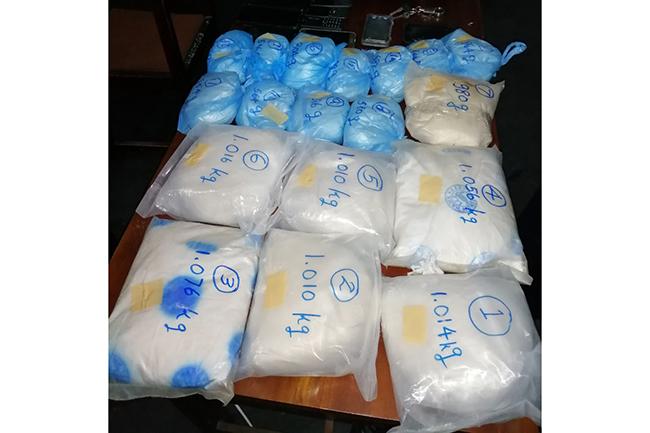 Three including women nabbed with over 13kg of heroin