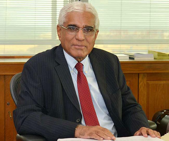 Central Bank Governor tenders resignation