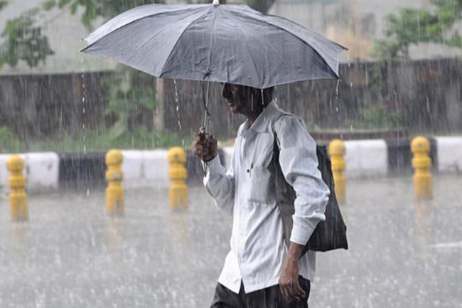 Showery condition to continue; Heavy rain expected in several districts