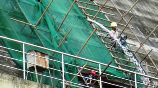 Leak in Moragahakanda Reservoir dam