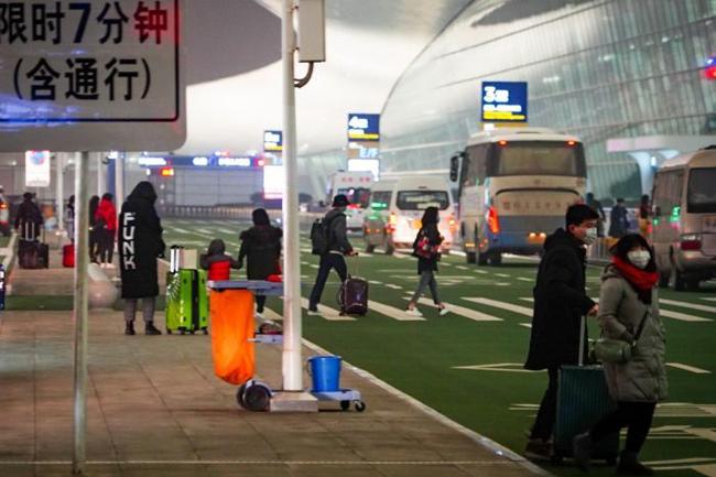 Transport lockdown in Wuhan as coronavirus death toll rises to 17