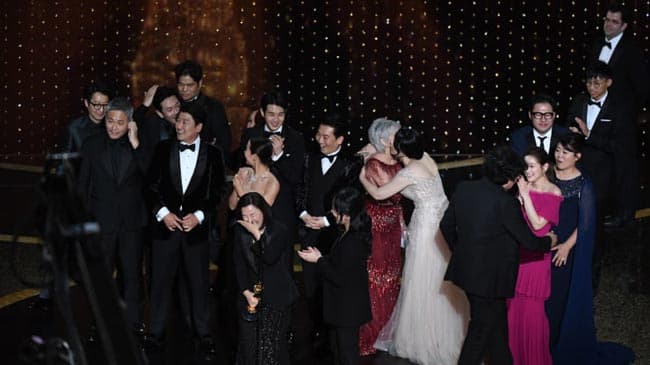 ‘Parasite’ makes Oscars history with four wins, including Best Picture