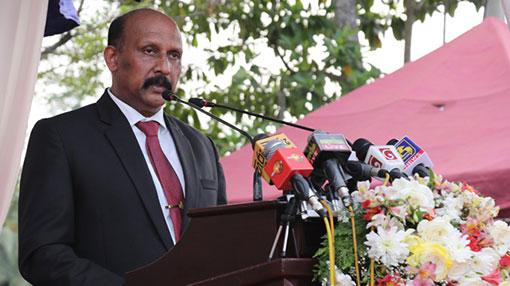 Sri Lanka needs a disciplined and professional police force - Defence Secretary