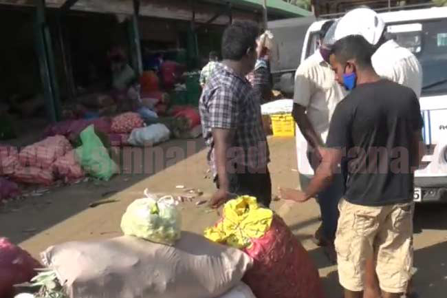 Thambuththegama Economic Centre closed until further notice