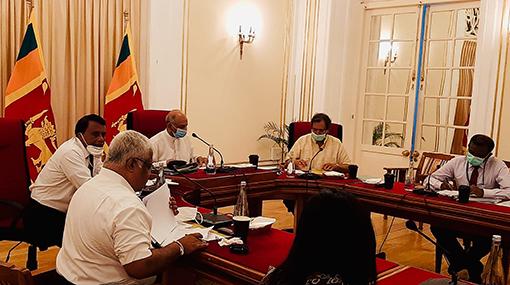 Foreign Ministry, SLBFE explore possibilities to assist Sri Lankan migrant workers