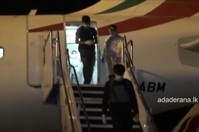 SriLankan repatriates another batch of students from Bangladesh