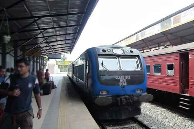 Buses, trains permitted to transport passengers according to number of seats