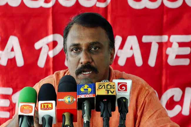 Impractical to run bus services without entry to Colombo - Private bus owners