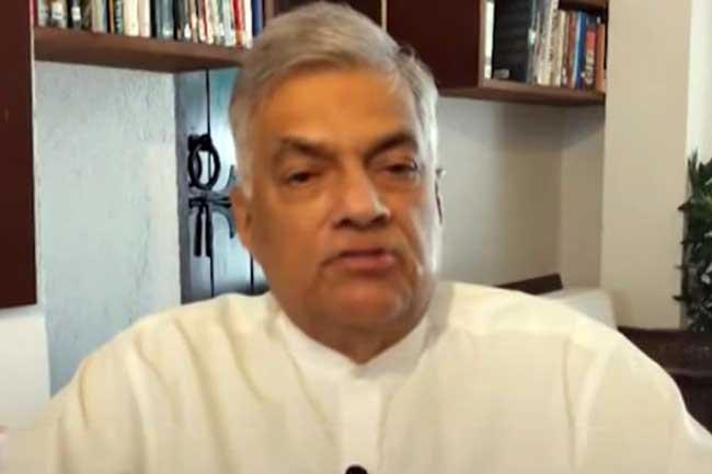 Ranil demands govt to reveal truth on country’s economic situation
